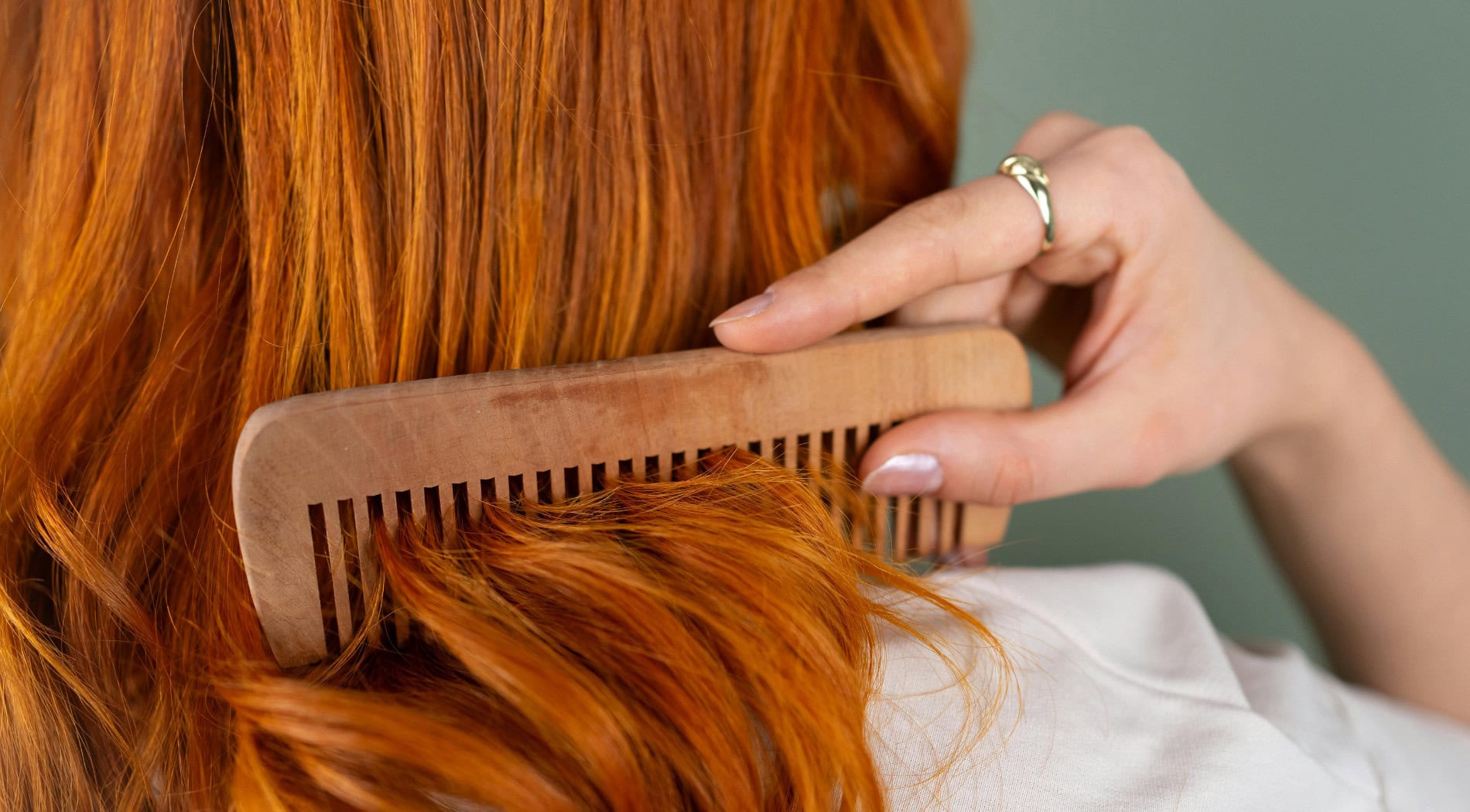 Quel est le meilleur bain d'huiles pour la pousse des cheveux?