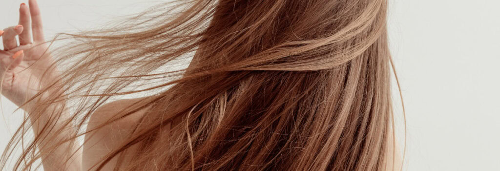 Quel est le meilleur produit pour la pousse des cheveux? Renovator et Calvitien